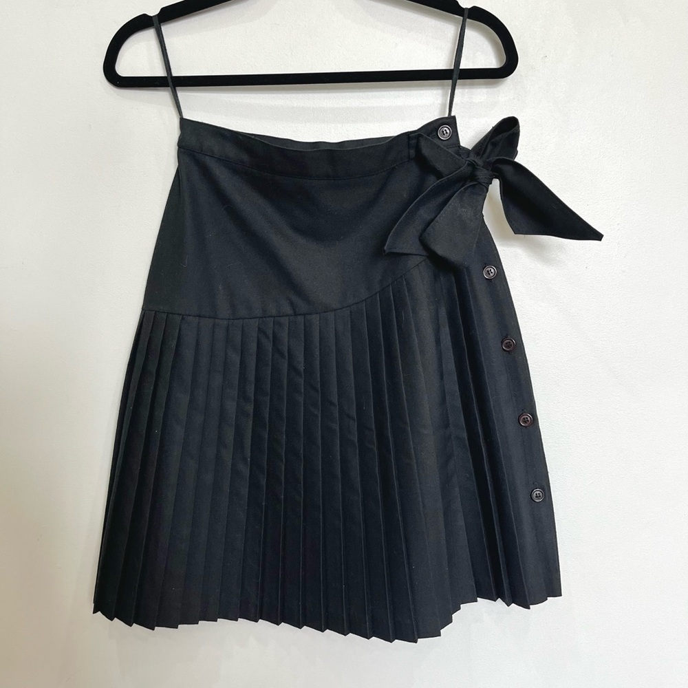 Vintage Black Pleated Tie-Waist Mini Skirt